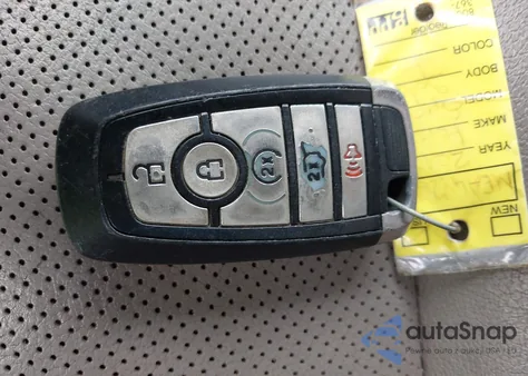 2018 Ford Expedition Xlt z USA, uszkodzony, nr VIN 1FMJU1HT8JEA57897